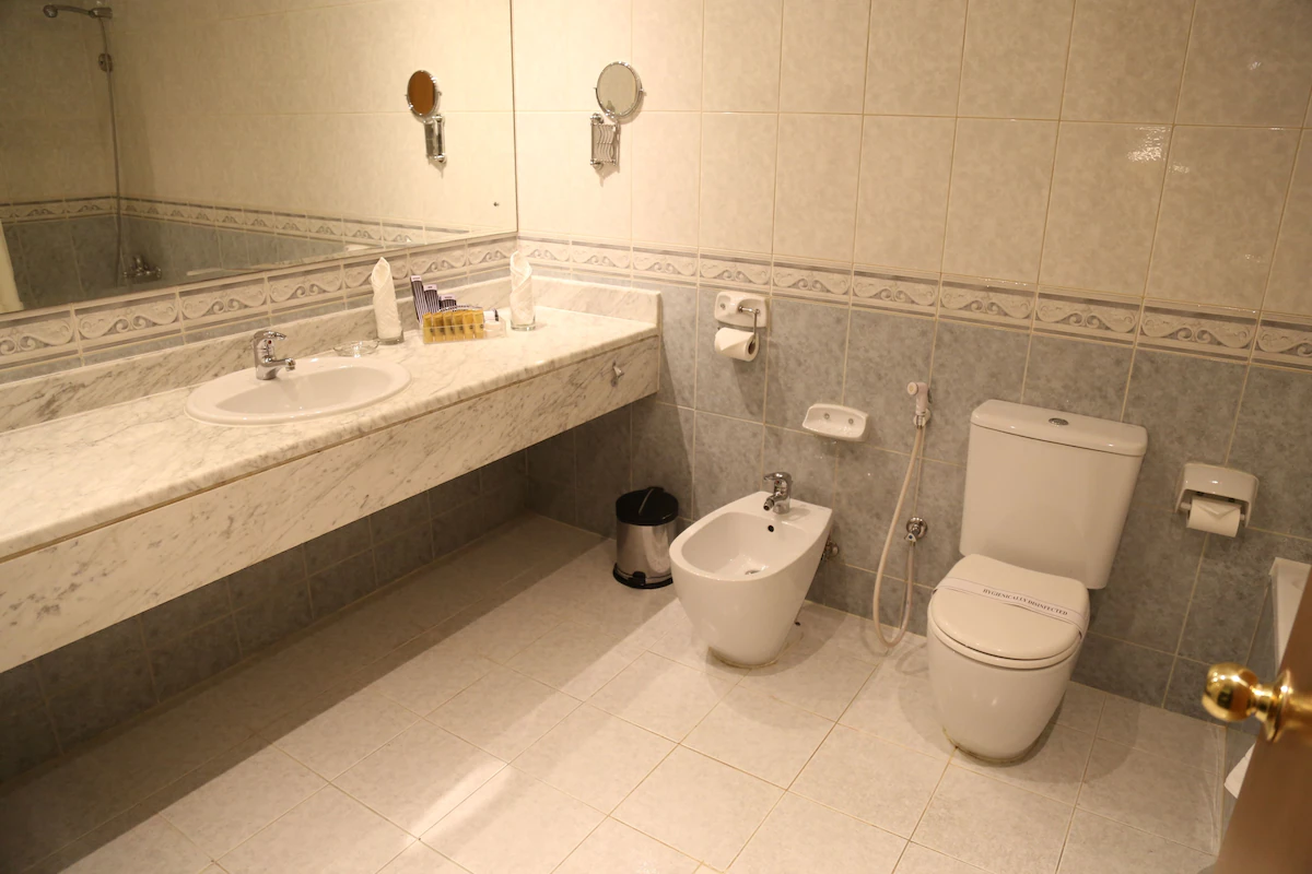 سرویس بهداشتی و حمام هتل گرند ابجد دبی